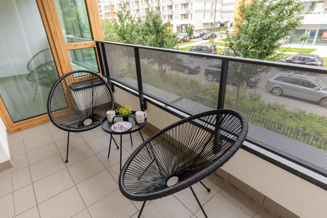 Modern Apartment With Balcony Mokotow Business Centre By Noclegi Renters Varsavia Esterno foto